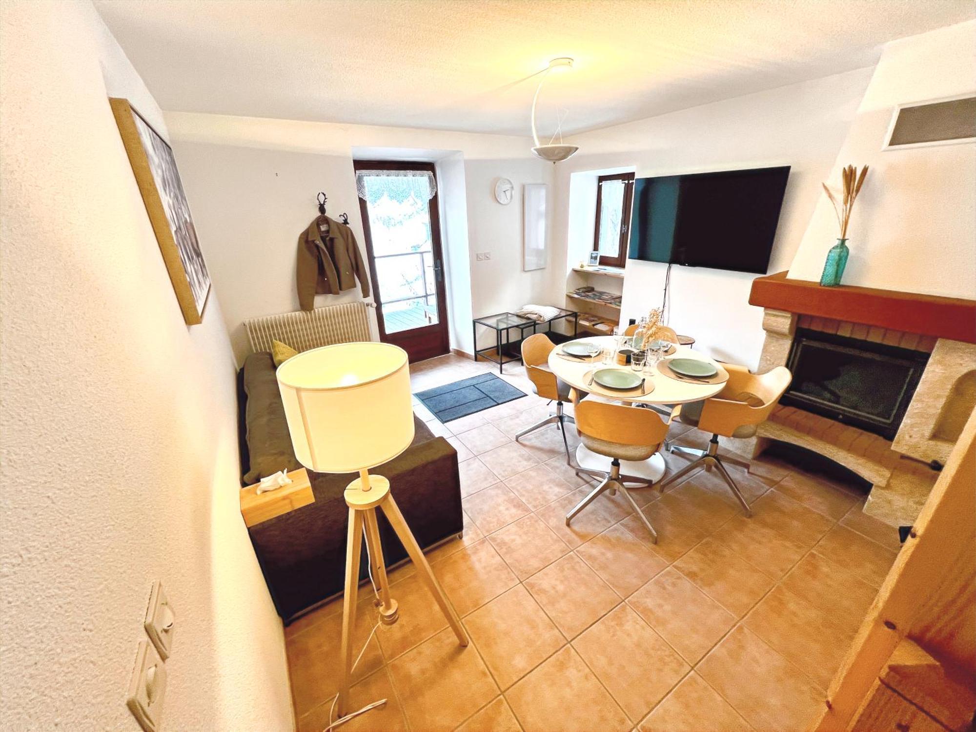 Charmante Maison De Montagne Briançon Buitenkant foto