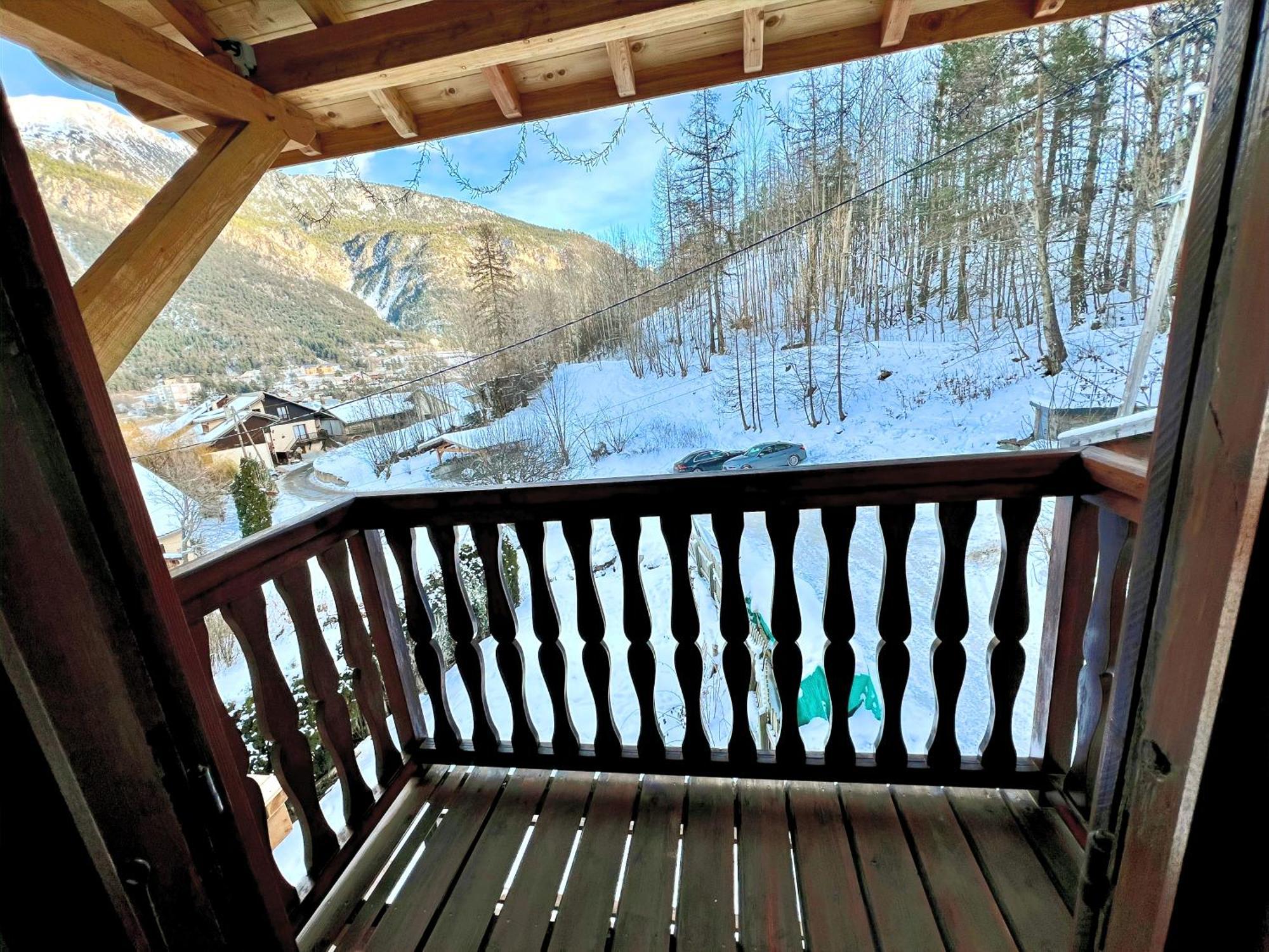 Charmante Maison De Montagne Briançon Buitenkant foto